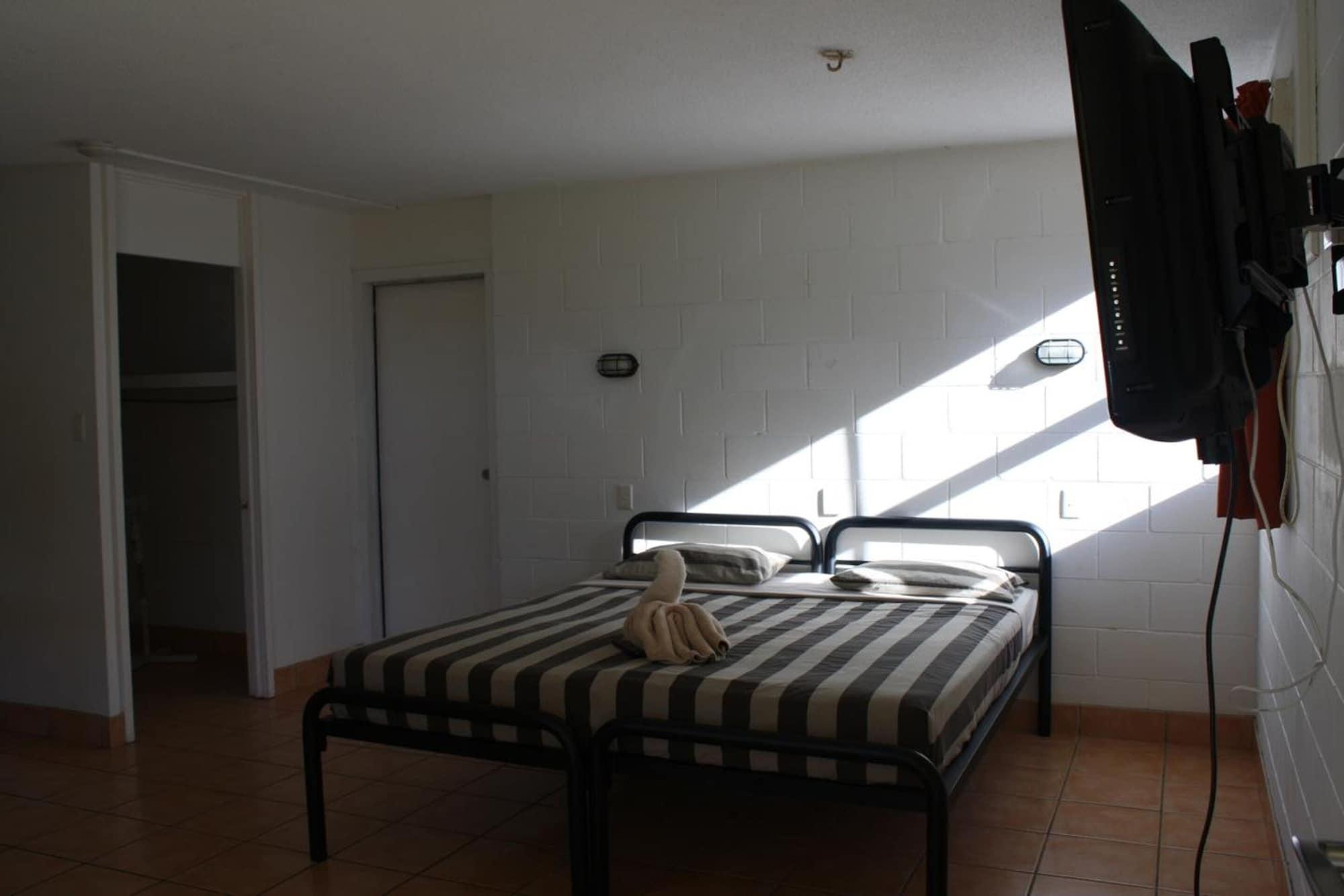 Nomads Airlie Beach (Adults Only) Dış mekan fotoğraf