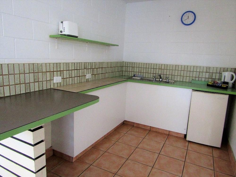 Nomads Airlie Beach (Adults Only) Dış mekan fotoğraf