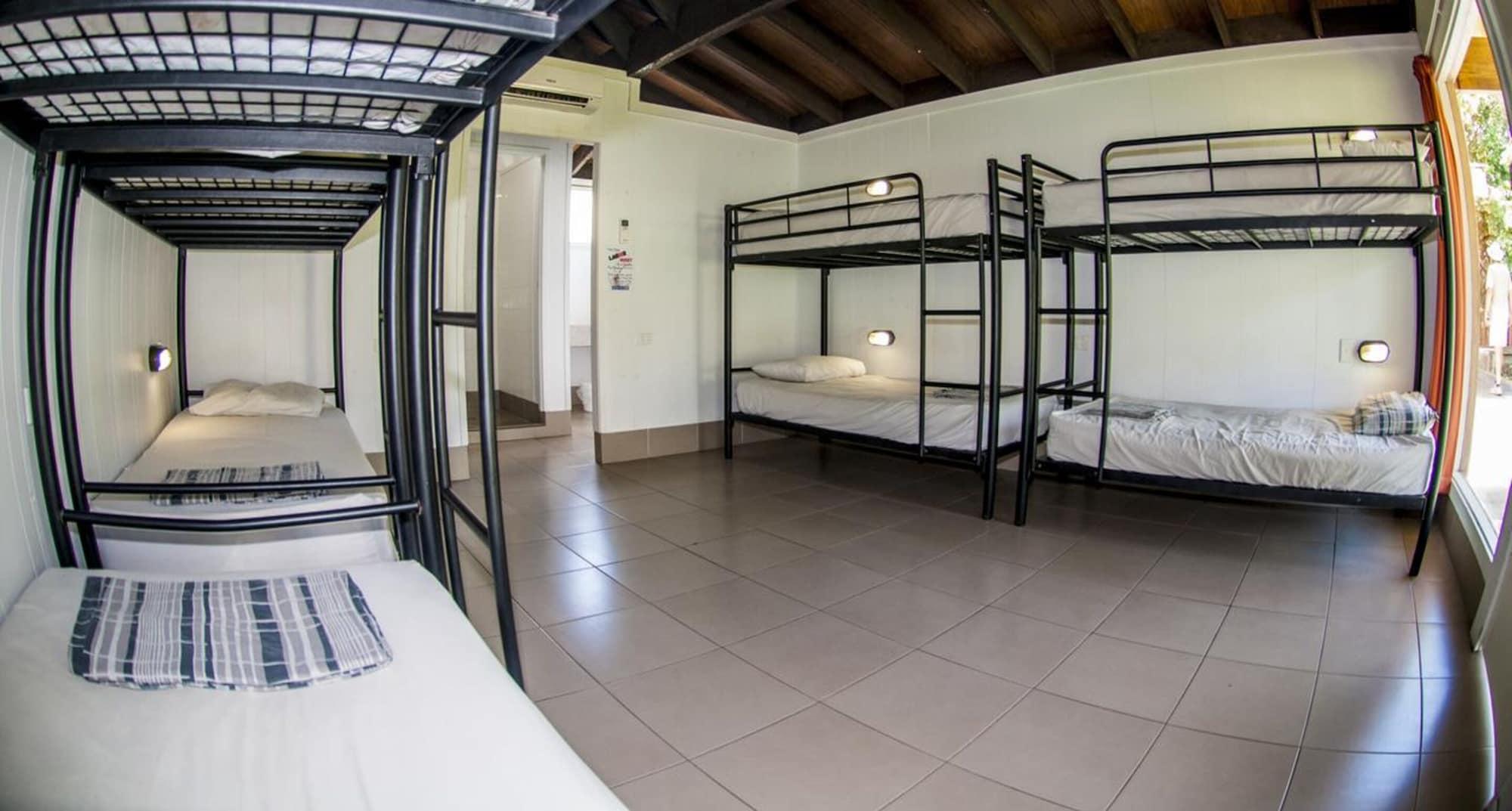 Nomads Airlie Beach (Adults Only) Dış mekan fotoğraf