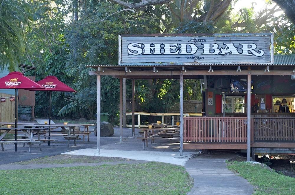 Nomads Airlie Beach (Adults Only) Dış mekan fotoğraf
