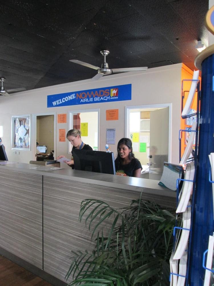 Nomads Airlie Beach (Adults Only) Dış mekan fotoğraf