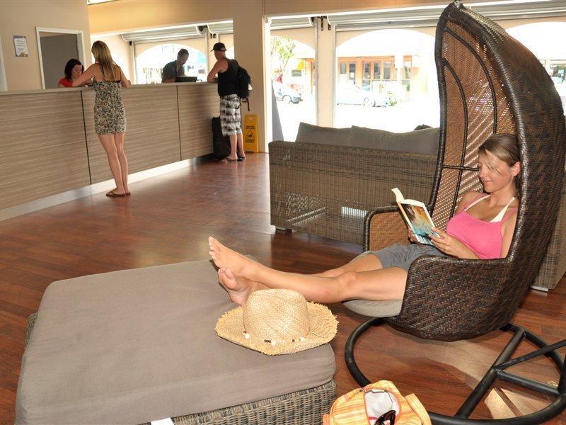 Nomads Airlie Beach (Adults Only) Dış mekan fotoğraf